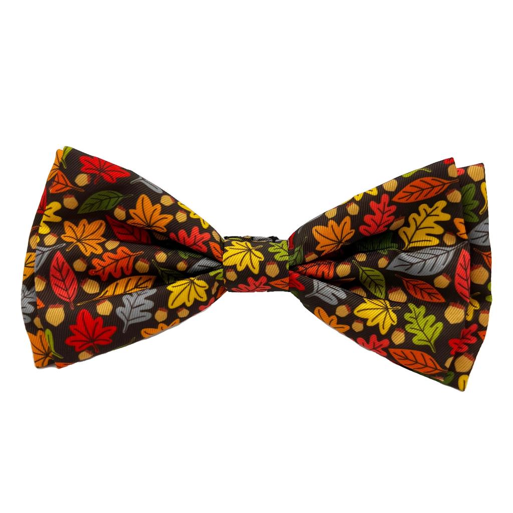  Huxley & Kent Leaves & Nuts Bow Tie